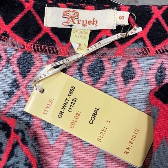 Aryeh Pink/Gray/Black Multi Color 3/4 Sleeve U-Neck Dress NWT - Picture 6 of 8